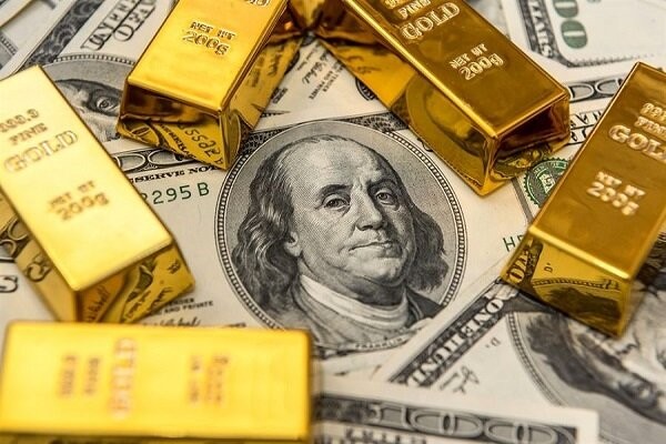 طلا و دلار ریزشی، از سفر لاریجانی تا تزریق ارزی بانک مرکزی